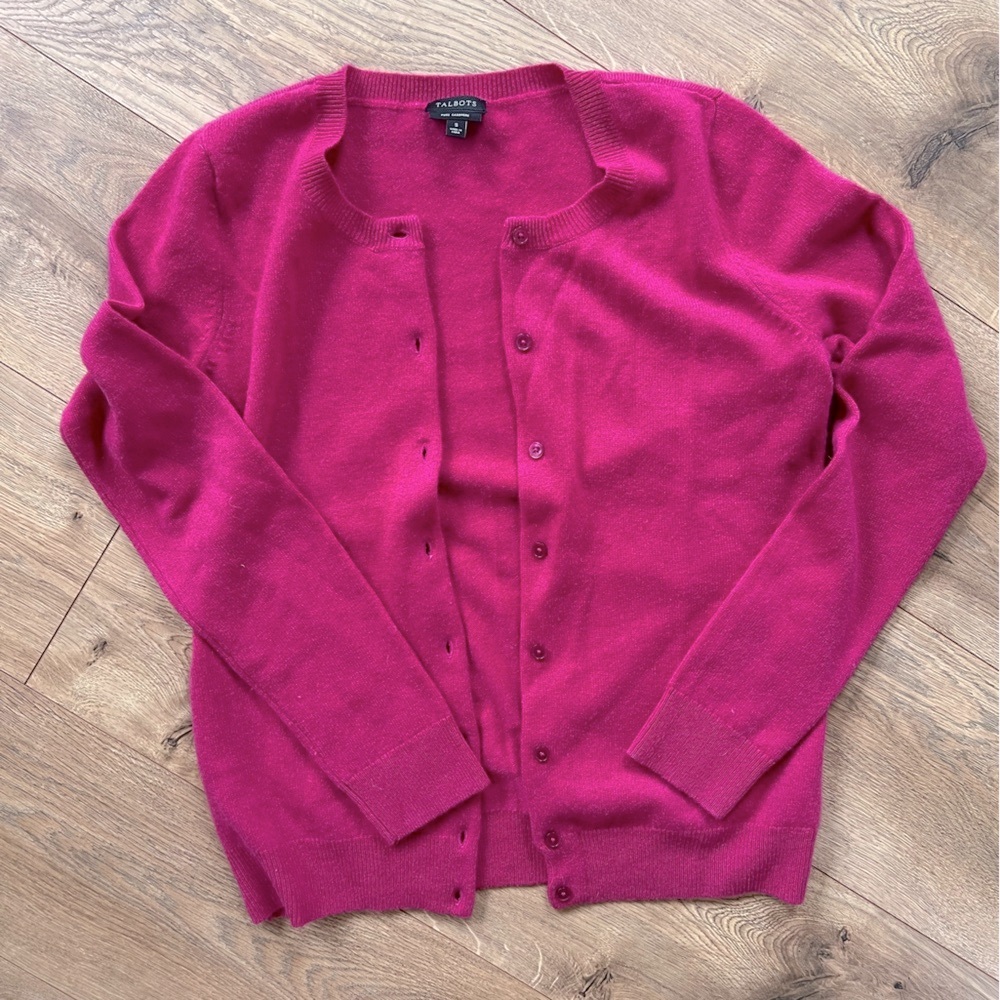 SOLD / Cashmere cardigan sweater